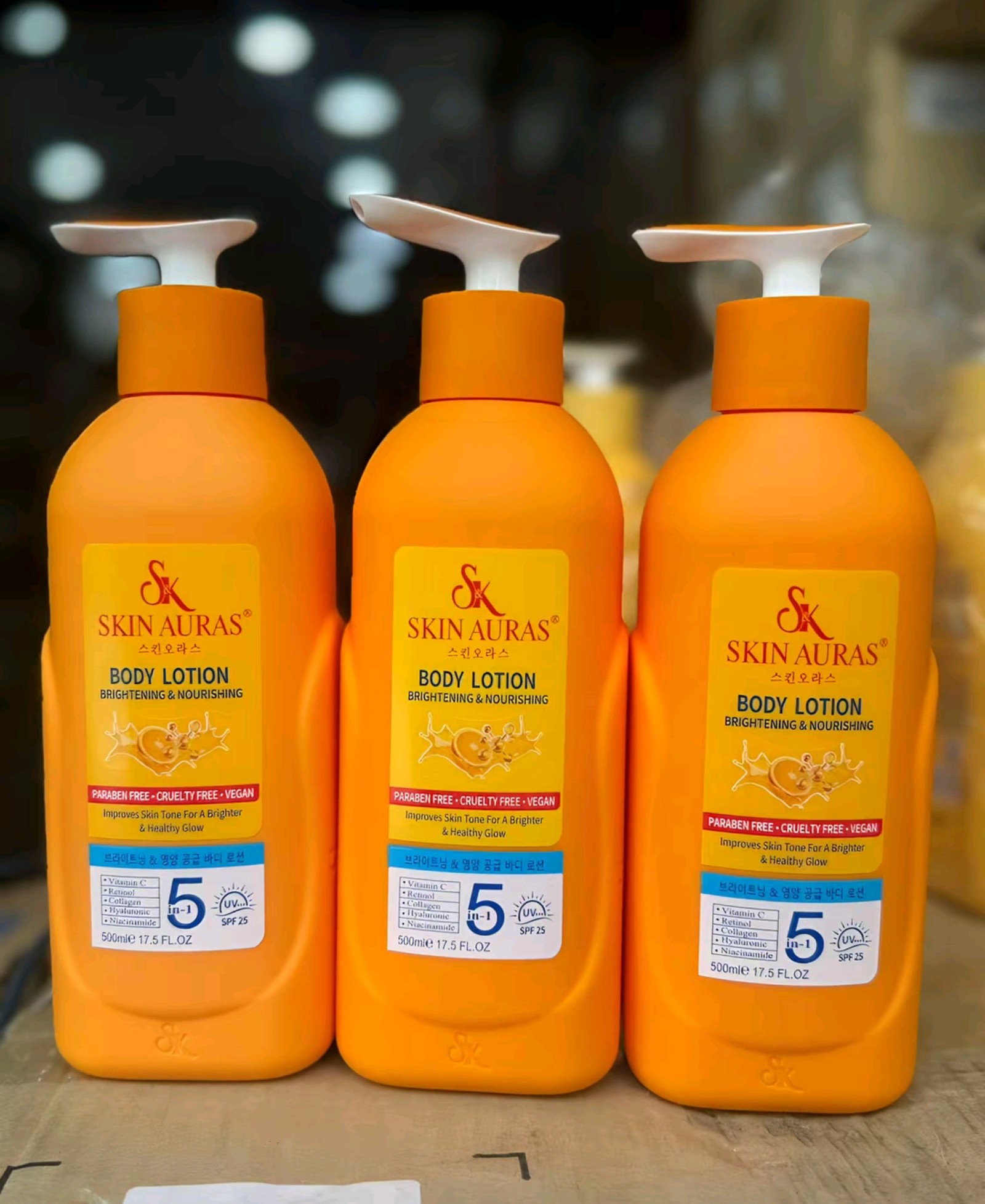 SK Skin Auras Brightening and Nourishing Body Lotion (500ml)