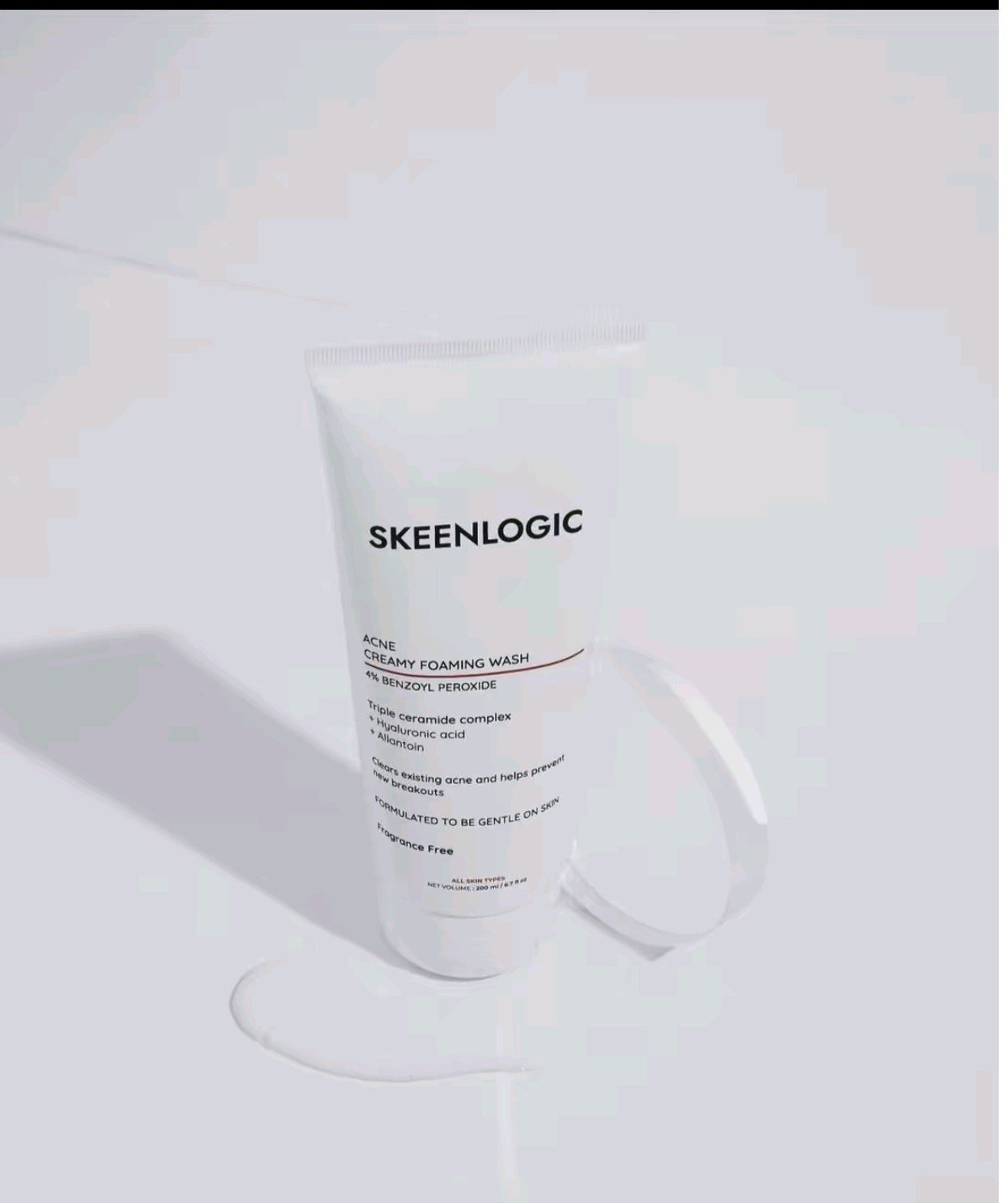 SKEENLOGIC ACNE CREAMY FOAMING WASH 4% BENZOYL PEROXIDE- 200ML